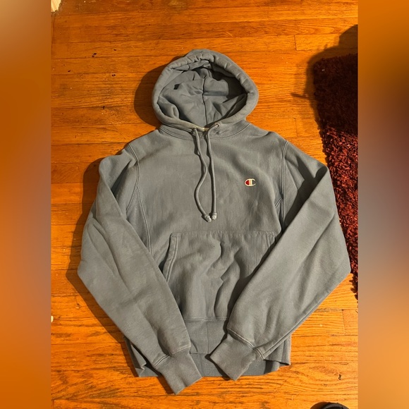 Blue sweatshirt - Picture 1 of 3